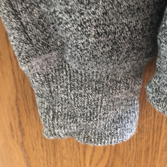 ROOTS IN EXCELLENT CONDITION Original Crew Sweatshirt Size XS - Picture 5 of 6